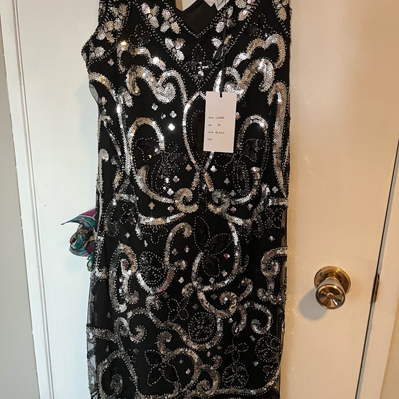 Unique vintage flapper dress new with tags, great gatsby holiday sequined dress - Picture 2 of 3